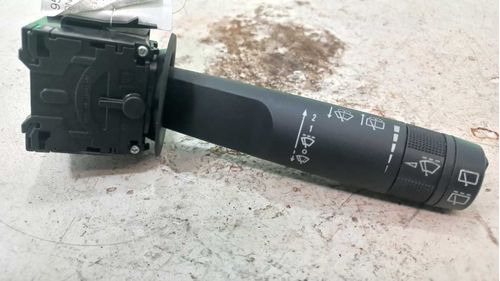 INTERRUPTOR LIMPADOR P/BRISA CHEVROLET ONIX 1.4 2015