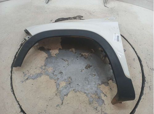 PARALAMA DIANTEIRO ESQUERDO FIAT TORO FREEDOM 2.0 2017