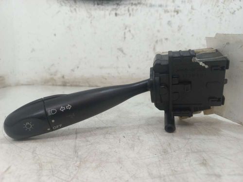 INTERRUPTOR DA CHAVE DE SETA TOYOTA COROLLA 1.6 2004